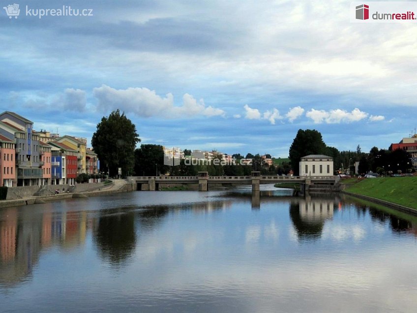 Prodej  ubytovacího zařízení 389 m^2 Alšovo nám., Písek 