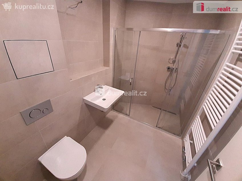 Pronájem bytu 3+kk 104 m^2 Michelská, Praha 4 