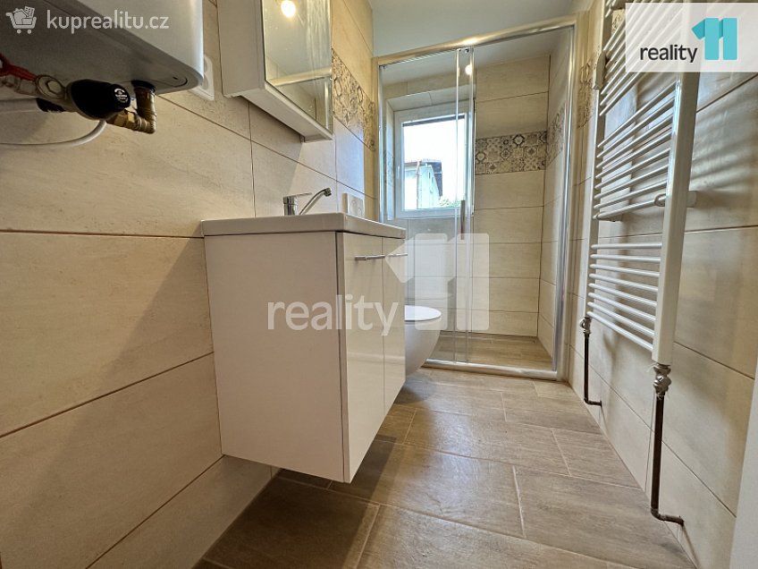 Pronájem bytu 3+1 65 m^2 Bezděz, Bezděz 