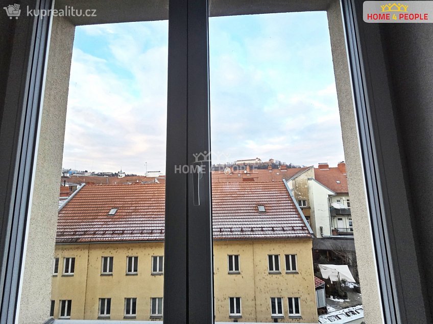 Pronájem bytu 3+kk 71 m^2 Křídlovická, Brno 