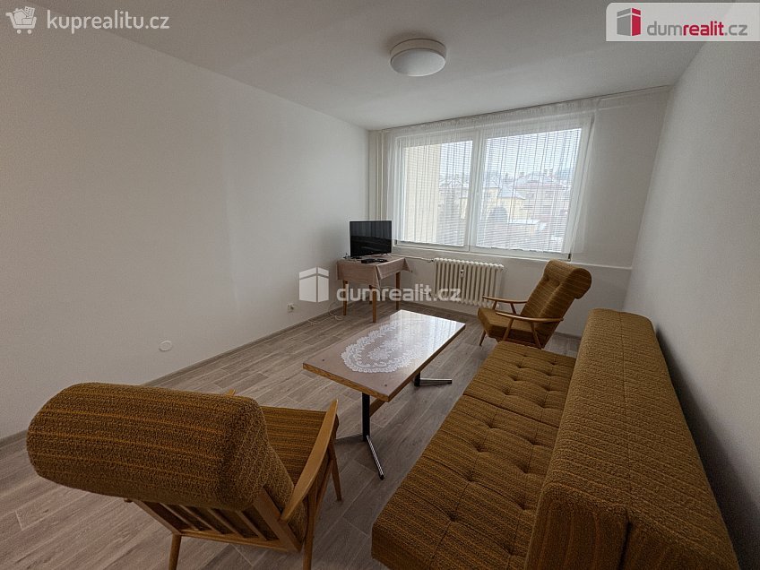 Pronájem bytu 2+kk 41 m^2 Nádražní, Příbram 