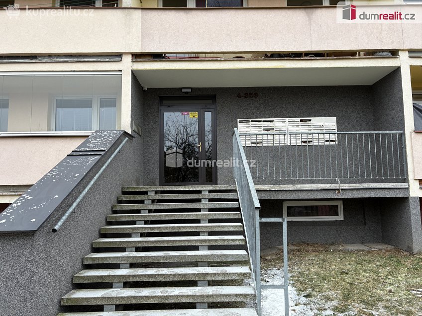 Pronájem bytu 2+kk 41 m^2 Nádražní, Příbram 