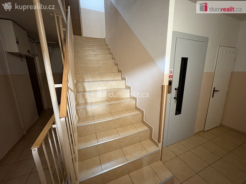 Pronájem bytu 2+kk 41 m^2 Nádražní, Příbram 