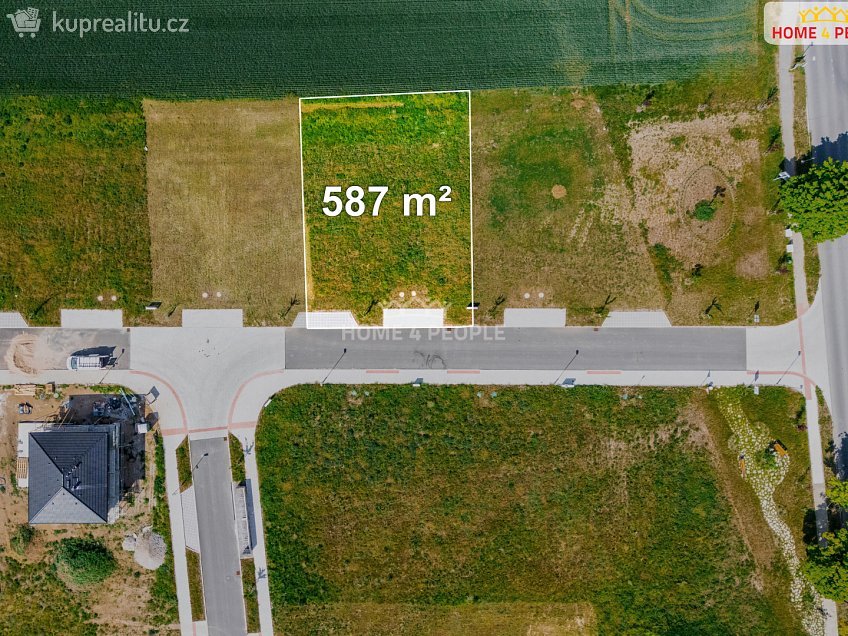 Prodej  stavebního pozemku 587 m^2 Dělnická, Pečky 