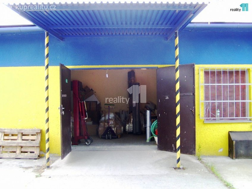Pronájem  skladu 150 m^2 Výstavní, Ostrava 