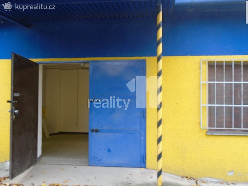 Pronájem  skladu 150 m^2 Výstavní, Ostrava 