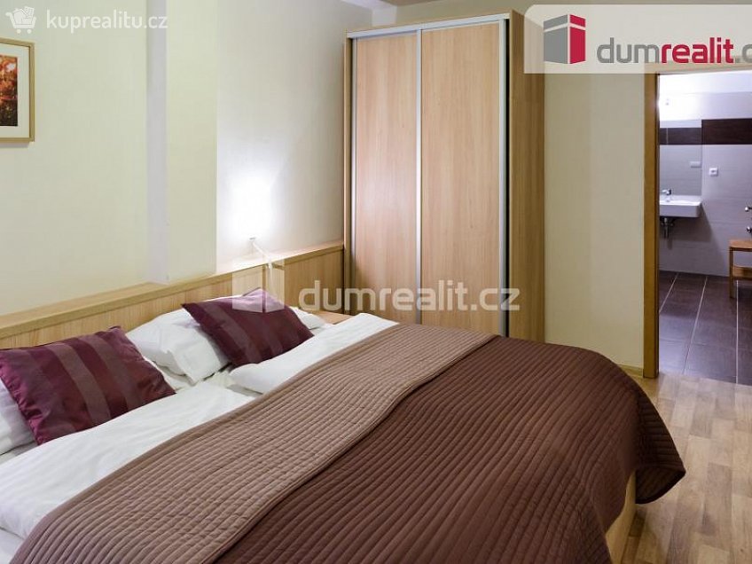 Prodej bytu 3+kk 72 m^2 Všemina, Všemina 