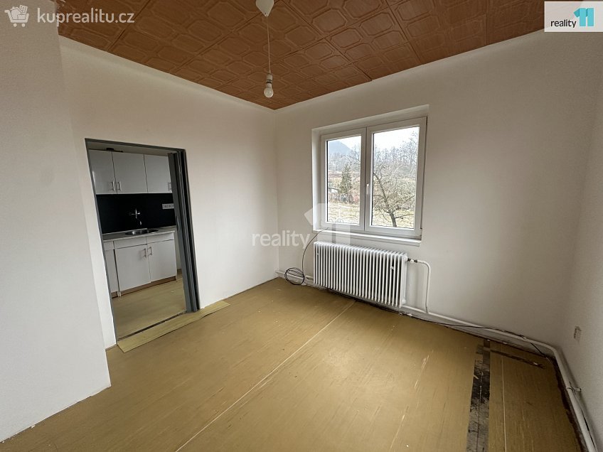 Pronájem bytu 4+kk 85 m^2 Bezděz, Bezděz 