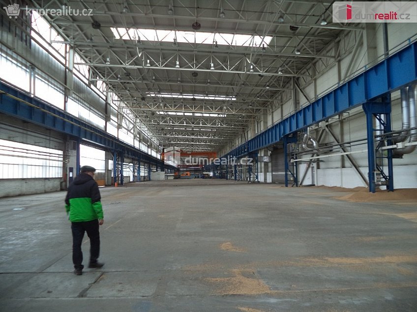 Pronájem  výrobních prostor 3500 m^2 Ruská, Ostrava 