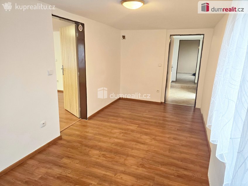 Pronájem  rodinného domu 170 m^2 Dolní Bousov, Dolní Bousov 