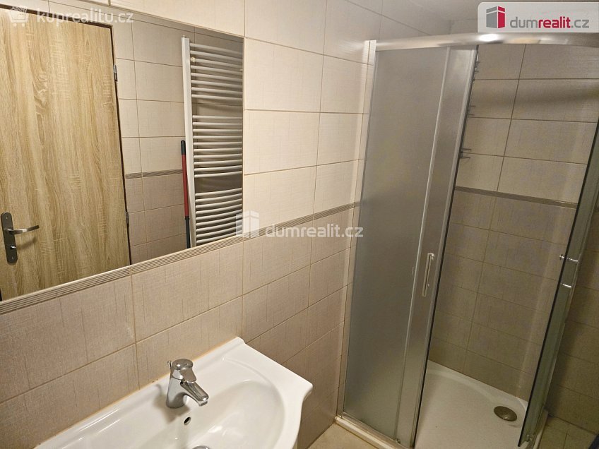 Pronájem  rodinného domu 170 m^2 Dolní Bousov, Dolní Bousov 