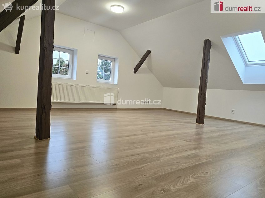 Pronájem  rodinného domu 170 m^2 Dolní Bousov, Dolní Bousov 