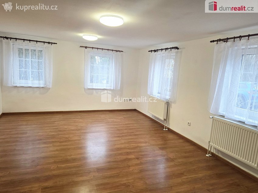 Pronájem  rodinného domu 170 m^2 Dolní Bousov, Dolní Bousov 