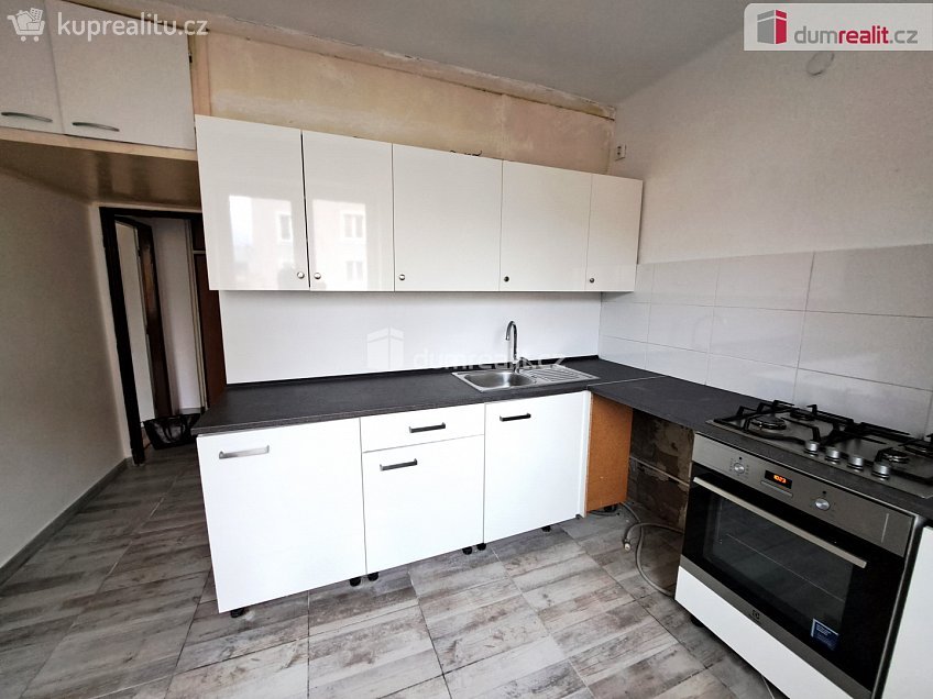 Pronájem bytu 2+1 54 m^2 Na Pile, Ústí nad Labem 