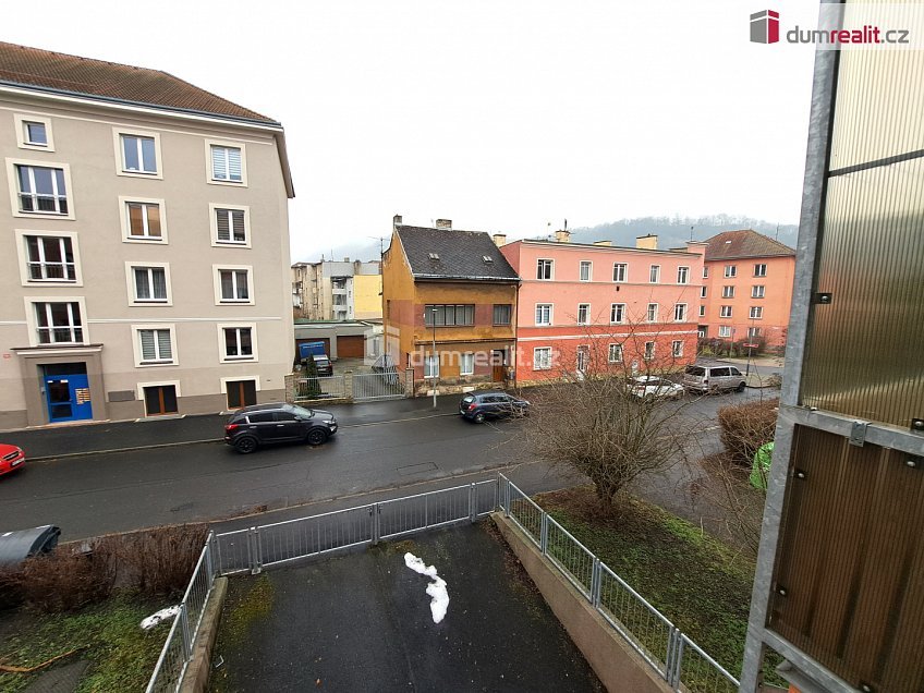 Pronájem bytu 2+1 54 m^2 Na Pile, Ústí nad Labem 