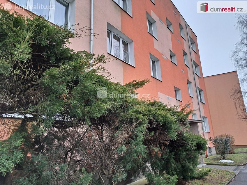 Pronájem bytu 2+1 54 m^2 Na Pile, Ústí nad Labem 
