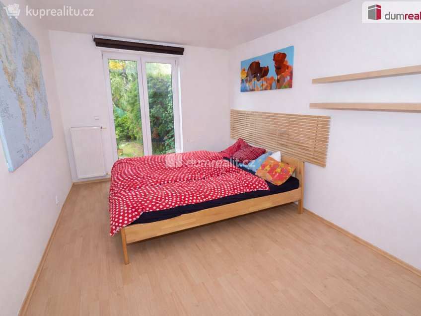 Prodej bytu 3+kk 82 m^2 Pelzova, Praha-Zbraslav 