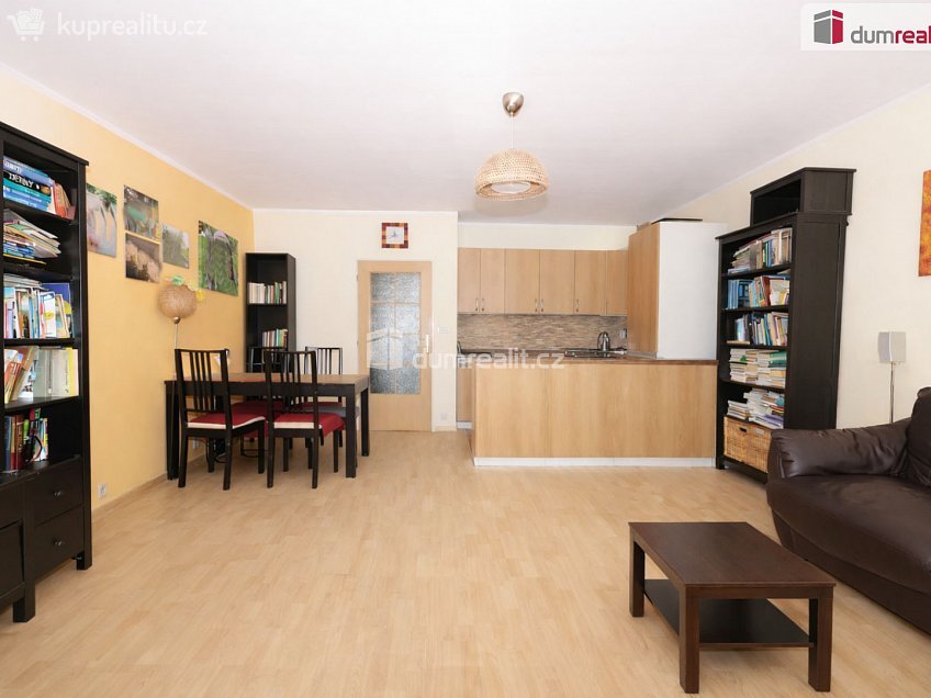 Prodej bytu 3+kk 82 m^2 Pelzova, Praha-Zbraslav 