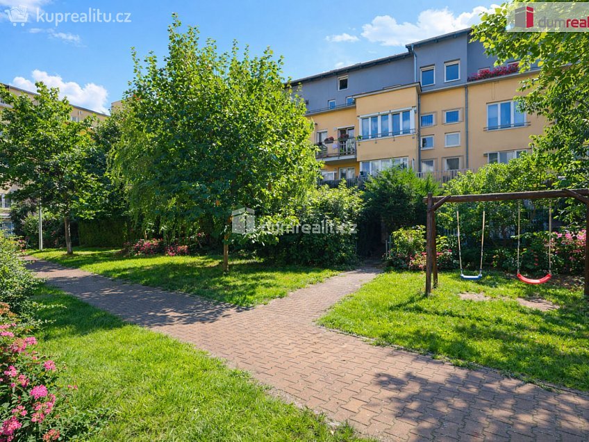 Prodej bytu 3+kk 82 m^2 Pelzova, Praha-Zbraslav 