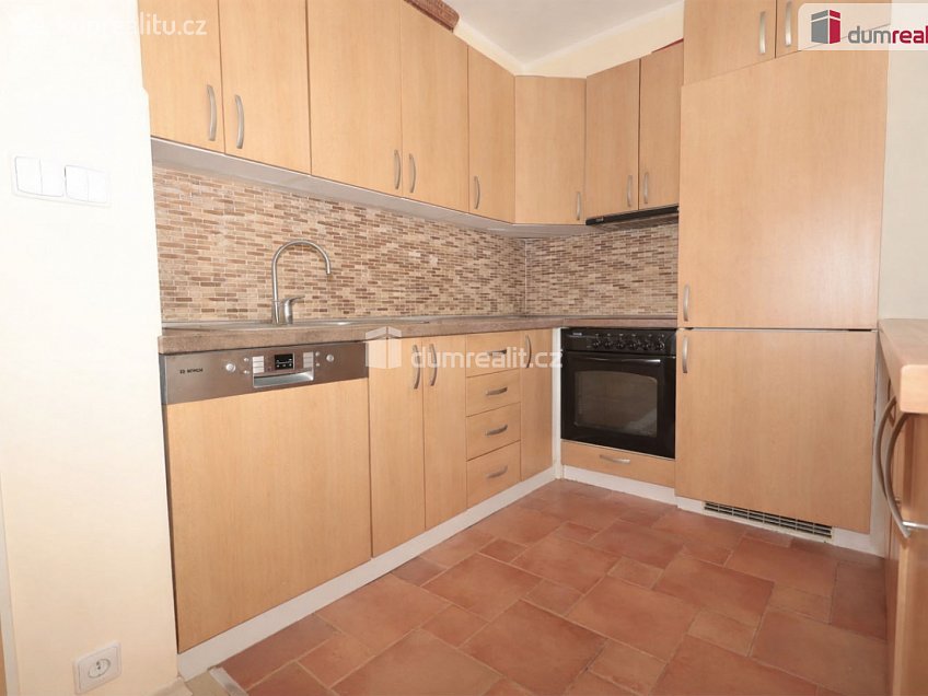 Prodej bytu 3+kk 82 m^2 Pelzova, Praha-Zbraslav 