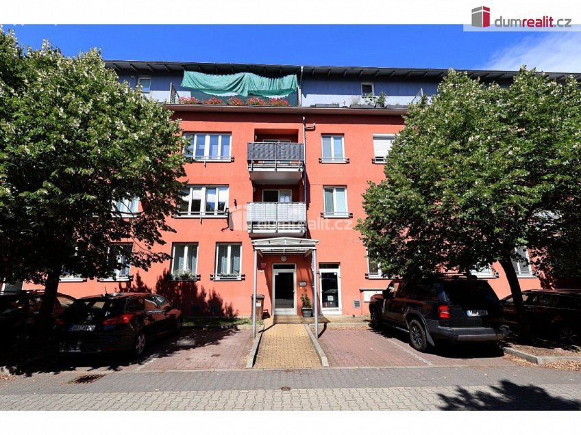 Prodej bytu 3+kk 82 m^2 Pelzova, Praha-Zbraslav 