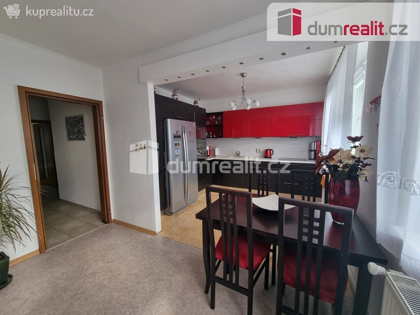 Pronájem bytu 3+1 80 m^2 Lošany, Lošany 