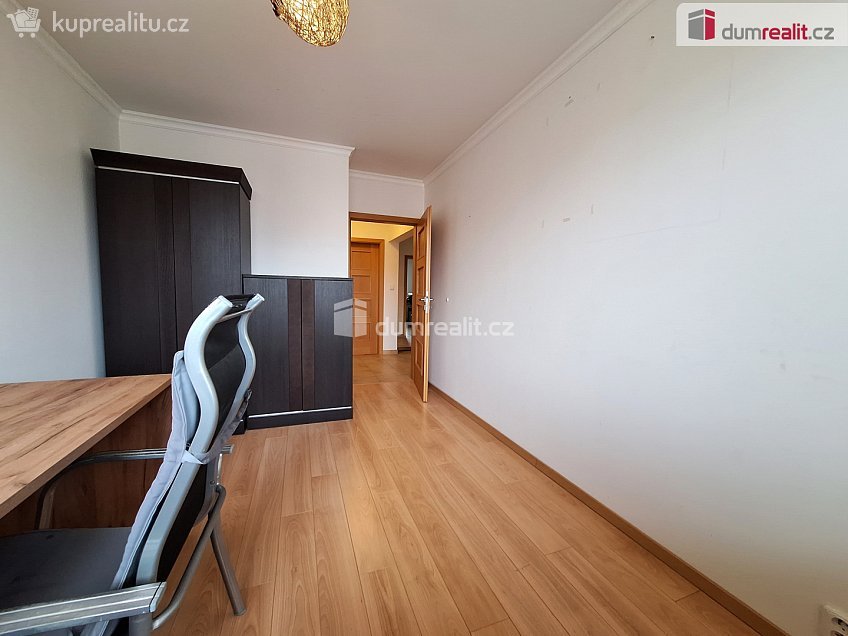 Pronájem bytu 2+1 47 m^2 Anastázova, Praha 6 