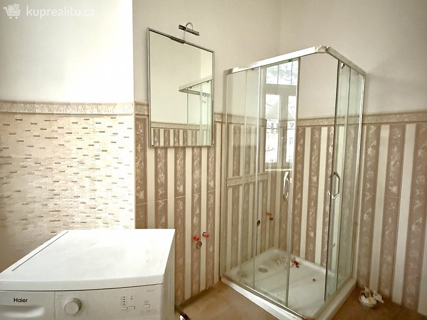 Prodej bytu 2+kk 64 m^2 Ruská 338, Mariánské Lázně 