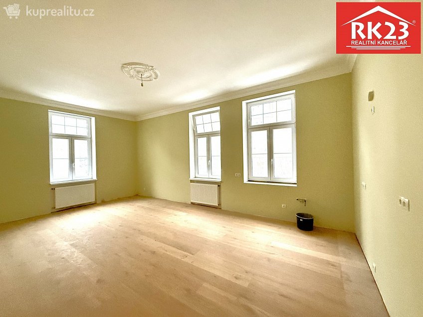 Prodej bytu 2+kk 64 m^2 Ruská 338, Mariánské Lázně 