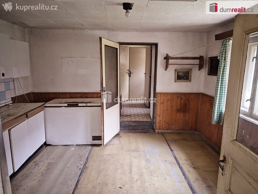 Prodej  rodinného domu 60 m^2 Straškov-Vodochody, Straškov-Vodochody 