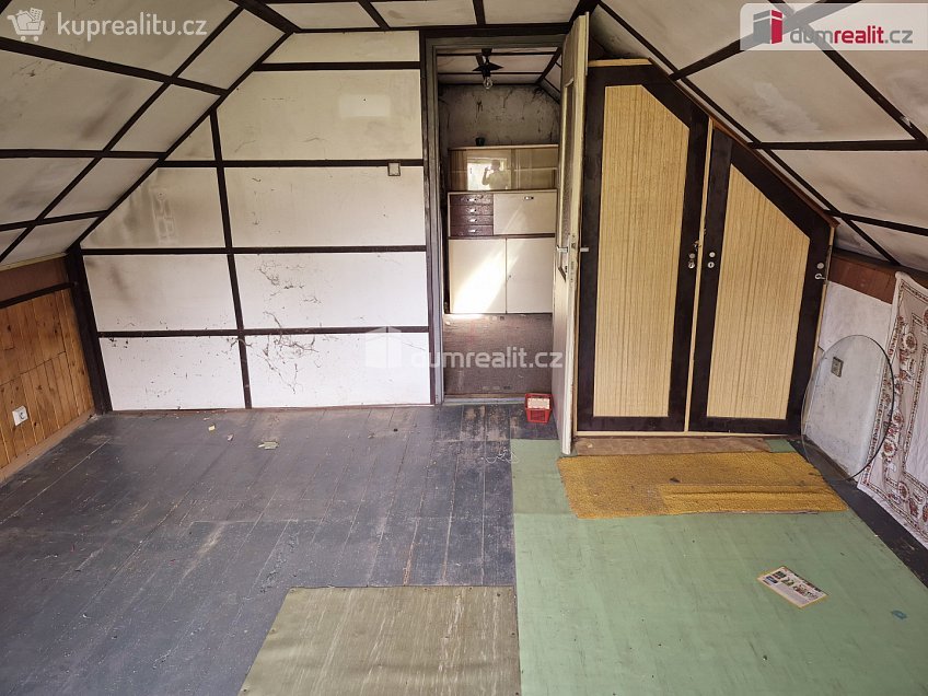 Prodej  rodinného domu 60 m^2 Straškov-Vodochody, Straškov-Vodochody 