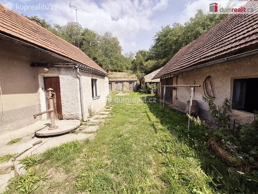 Prodej  rodinného domu 60 m^2 Straškov-Vodochody, Straškov-Vodochody 