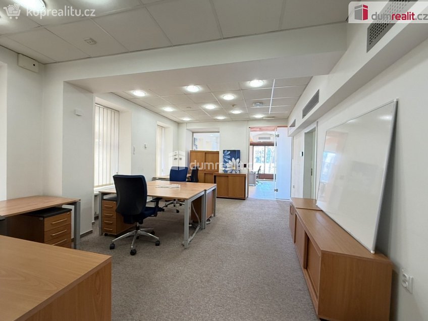 Pronájem  kanceláře 118 m^2 Bělská, Mladá Boleslav 