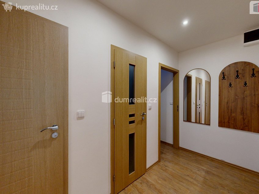 Prodej bytu 1+1 42 m^2 Pionýrů, Frýdek-Místek 