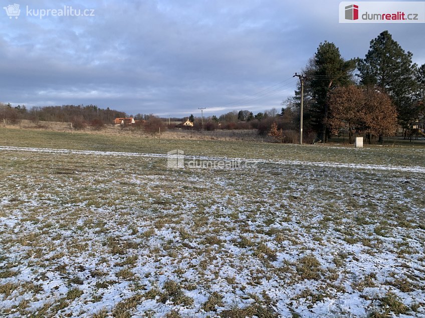 Prodej  stavebního pozemku 1126 m^2 Všeradice, Všeradice 