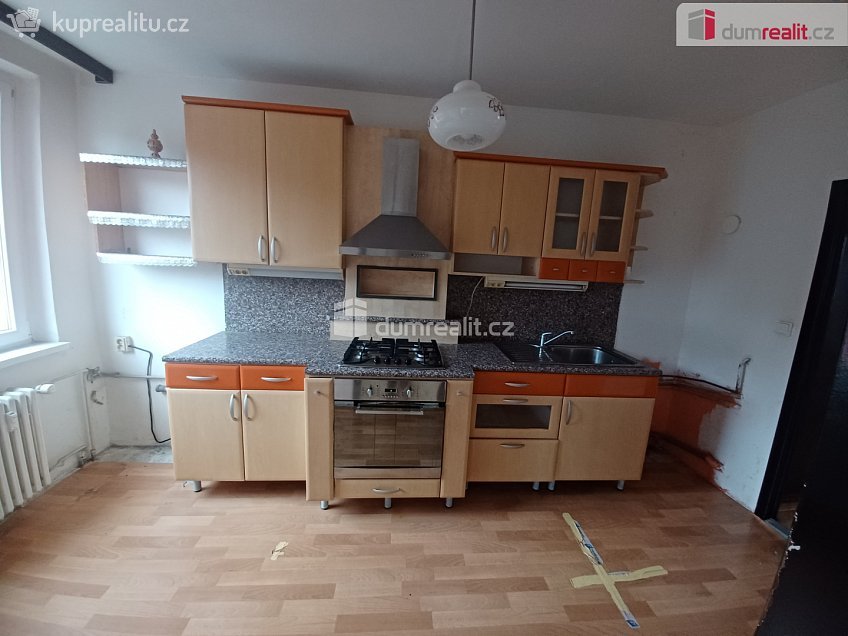 Pronájem bytu 4+1 92 m^2 Spartakiádní, Ústí nad Labem 