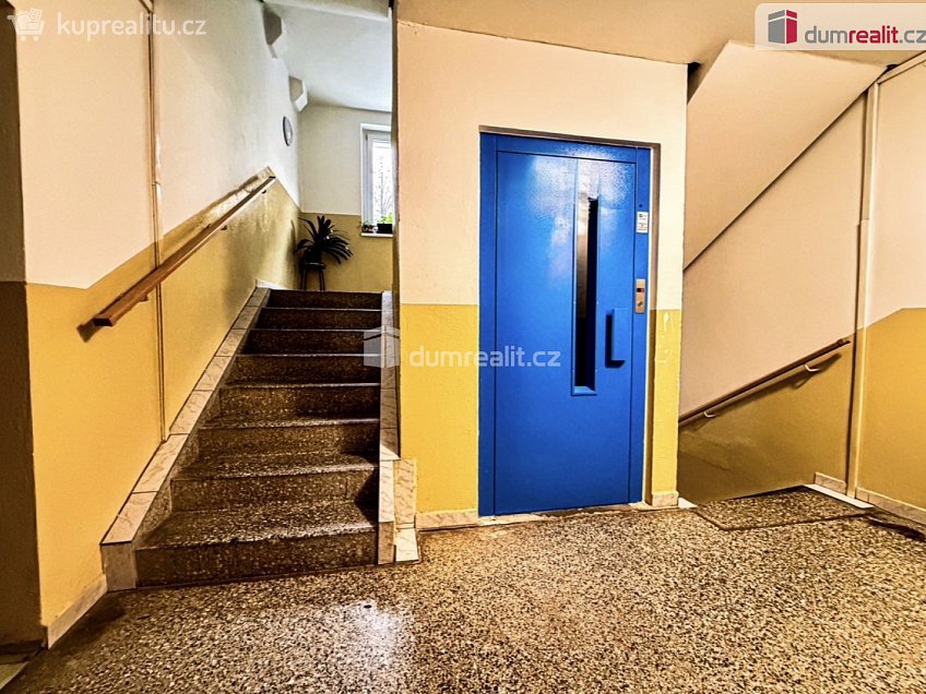 Prodej bytu 2+kk 40 m^2 Ježkova, Ústí nad Labem 