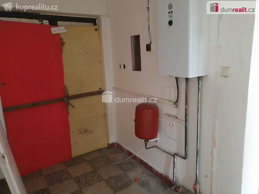 Prodej  výrobních prostor 1230 m^2 Markvartice, Markvartice 