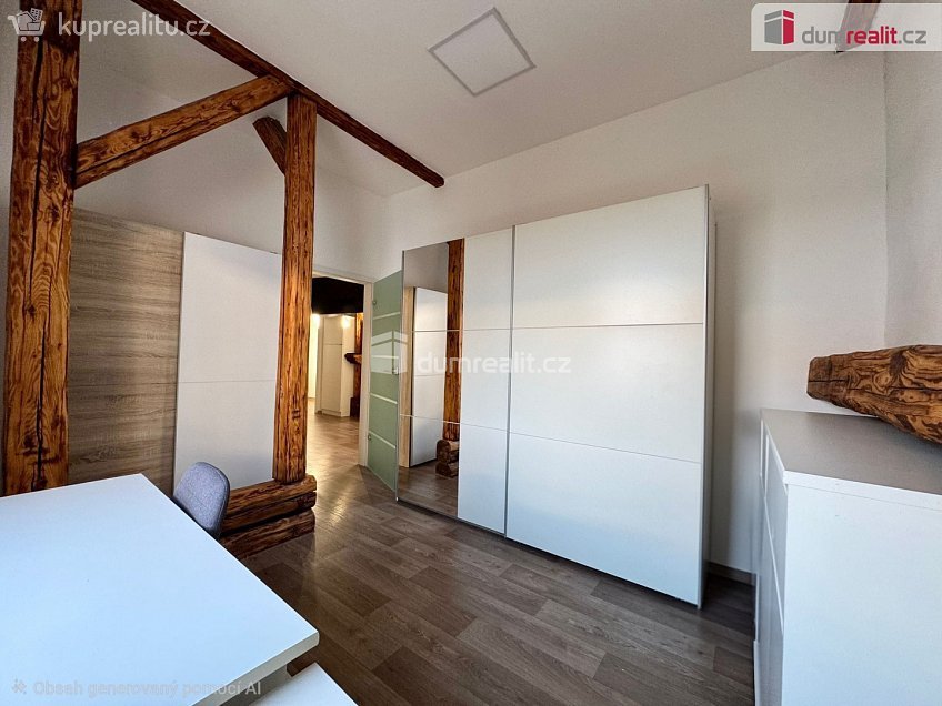 Pronájem bytu 3+kk 80 m^2 Nerudova, Chomutov 