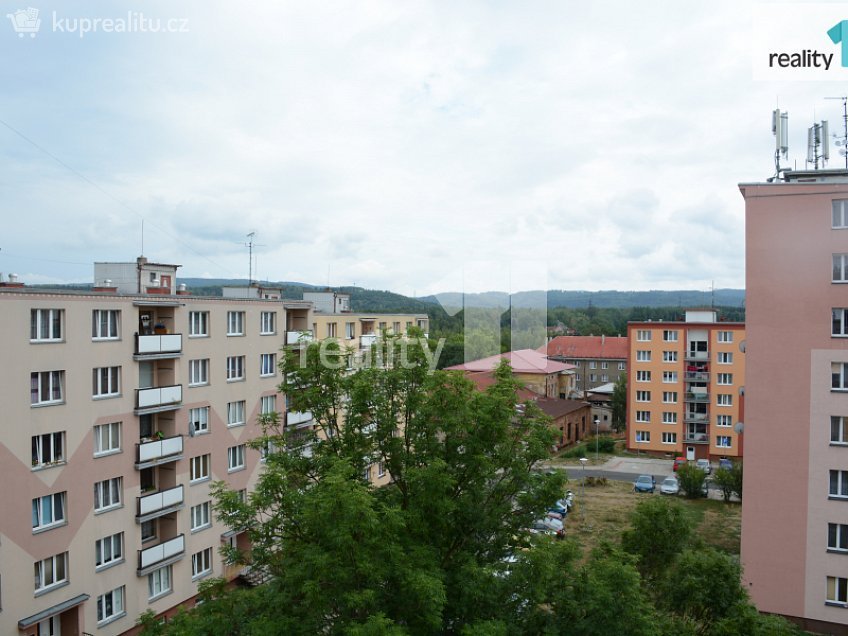 Pronájem bytu 1+kk 19 m^2 Revoluční, Nové Sedlo 