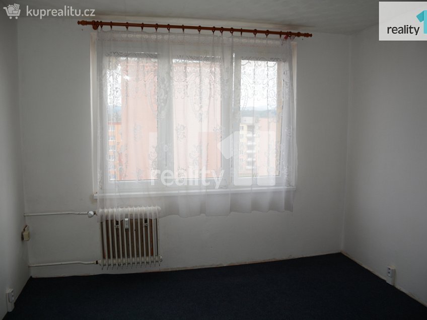 Pronájem bytu 1+kk 19 m^2 Revoluční, Nové Sedlo 