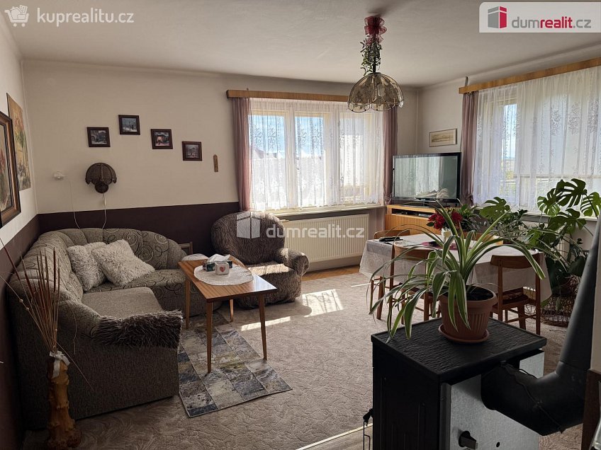 Prodej  vily 330 m^2 Budovatelská, Bělčice 