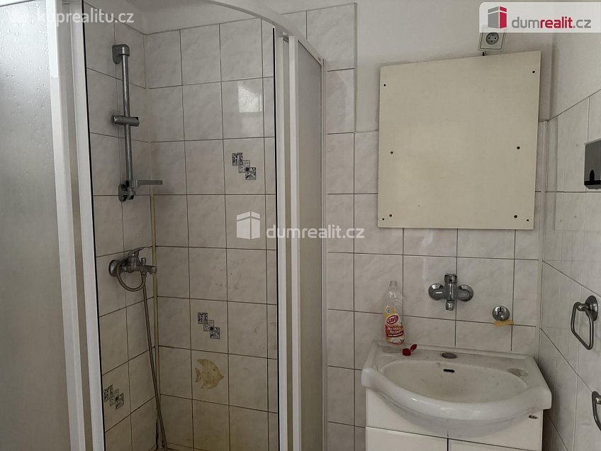 Prodej  vily 330 m^2 Budovatelská, Bělčice 