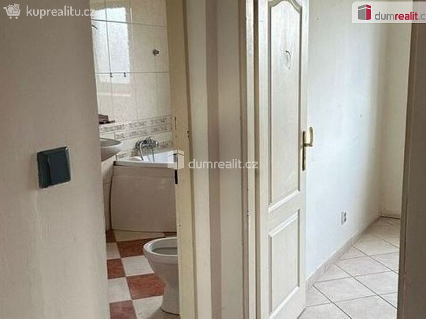 Pronájem bytu 4+1 100 m^2 Třebeň, Třebeň 