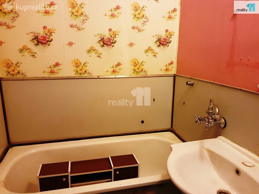 Prodej bytu 2+1 56 m^2 Hlavní, Uherský Brod 