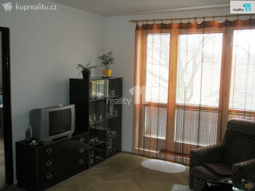 Prodej bytu 2+1 56 m^2 Hlavní, Uherský Brod 