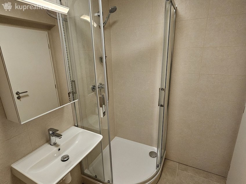 Prodej bytu 2+kk 53 m^2 Královské svahy 460, Lázně Kynžvart 