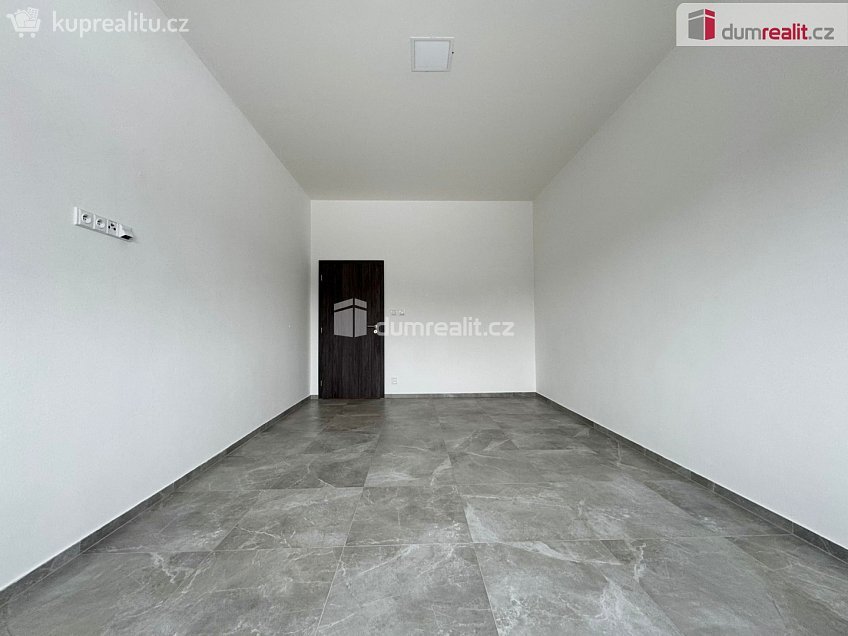 Pronájem  rodinného domu 154 m^2 Nezabylice, Nezabylice 