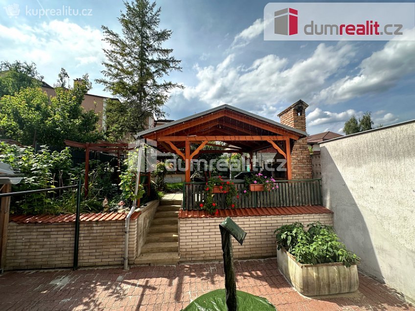 Pronájem bytu 3+1 75 m^2 Jiřího Wolkera, Teplice 