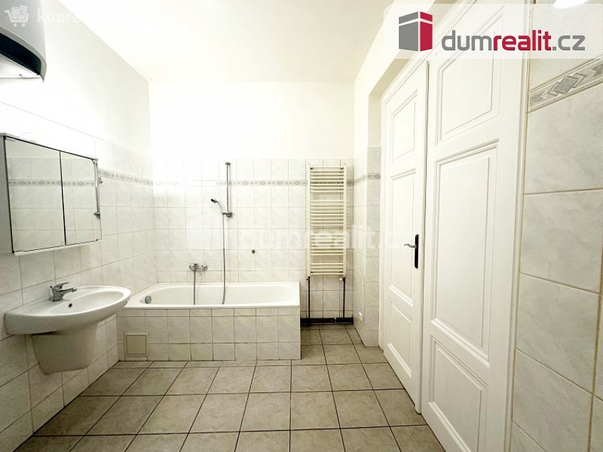 Pronájem bytu 3+1 75 m^2 Jiřího Wolkera, Teplice 